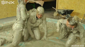 Messy girls double team hot blonde in mud wrestling catfight Screencap 24 on sinx.preview.netperv.com