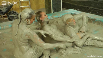 Messy girls double team hot blonde in mud wrestling catfight Screencap 59 on sinx.preview.netperv.com