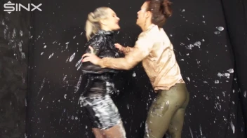 Catfighting WAM Babes Wash Themselves Off Screencap 29 on sinx.preview.netperv.com