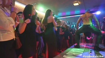 Party Hardcore Gone Crazy Vol. 34 Part 1 - Cam 1 Screencap 58 on sinx.preview.netperv.com