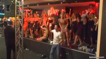 Kickbox Cumbath Part 4 Cam 1 Screencap 100 on sinx.preview.netperv.com