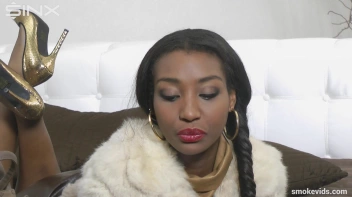 High Class Ebony Hunny Smokes In Bed Screencap 20 on sinx.preview.netperv.com