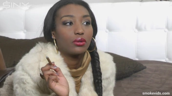 High Class Ebony Hunny Smokes In Bed Screencap 22 on sinx.preview.netperv.com