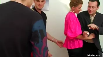 The Best of Piss Fests! Screencap 8 on sinx.preview.netperv.com