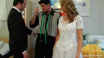 A Very Golden Bridal Shower Screencap 4 on sinx.preview.netperv.com