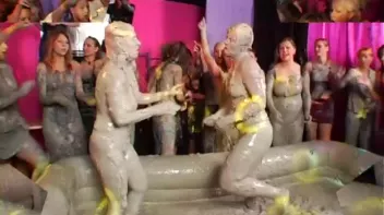 Elegant Muddy Wrestling? Screencap 100 on sinx.preview.netperv.com