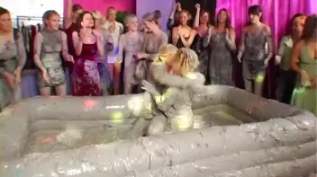 Elegant Muddy Wrestling? Screencap 2 on sinx.preview.netperv.com