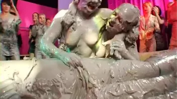 Elegant Muddy Wrestling? Screencap 72 on sinx.preview.netperv.com