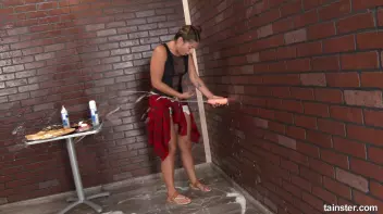 Cleaning lady covered in cum Screencap 12 on sinx.preview.netperv.com