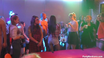 Party Hardcore Gone Crazy Vol. 41 Single Cut: Part 3 - Cam 2 Screencap 45 on sinx.preview.netperv.com