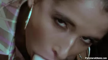 Perfect Babe Gives Perfect Blowjob Screencap 13 on sinx.preview.netperv.com