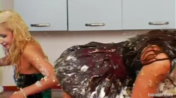 Anniversary Party Food Fight Screencap 73 on sinx.preview.netperv.com