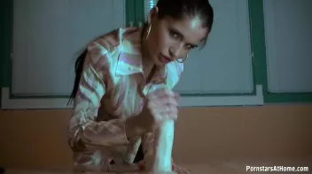 Perfect Babe Gives Perfect Blowjob Screencap 33 on sinx.preview.netperv.com