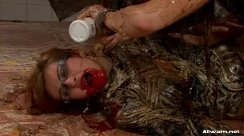 Hot And Messy Mamas Screencap 82 on sinx.preview.netperv.com