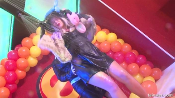 Gash Gamblers Part 5 - Cam 4 Screencap 69 on sinx.preview.netperv.com