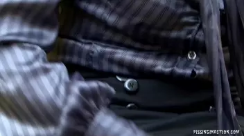 Piss Fun At The Park Screencap 85 on sinx.preview.netperv.com