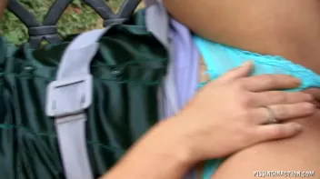 Piss Fun At The Park Screencap 81 on sinx.preview.netperv.com