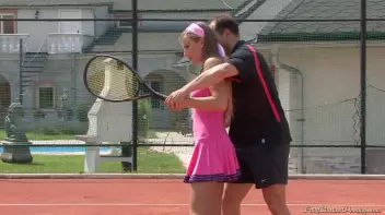 Tennis Injury Needs Some Piss Relief Screencap 7 on sinx.preview.netperv.com