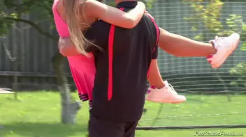 Tennis Injury Needs Some Piss Relief Screencap 13 on sinx.preview.netperv.com