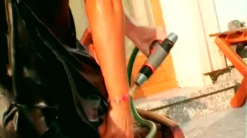 Wash and Wear Screencap 78 on sinx.preview.netperv.com