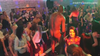 Party Hardcore Gone Crazy Vol. 27 Part 3 - Cam 2 Screencap 4 on sinx.preview.netperv.com