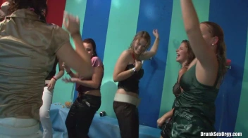 Bikini Beach Balls Part 2 - Cam 2 Screencap 115 on sinx.preview.netperv.com