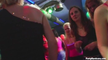 Party Hardcore Vol. 86 Part 2 - Cam 3 Screencap 86 on sinx.preview.netperv.com