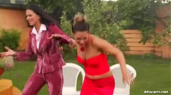 Cooling Off With The Sprinkler Screencap 4 on sinx.preview.netperv.com