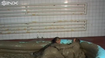 WAM Babes Catfight And Wrestle In The Mud Screencap 17 on sinx.preview.netperv.com