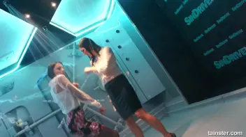 Dirty Wet Dancing Screencap 47 on sinx.preview.netperv.com