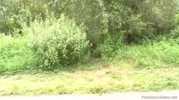 Beautiful BJ In The Bushes Screencap 72 on sinx.preview.netperv.com