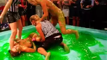 The Green Slime Pit! Screencap 22 on sinx.preview.netperv.com