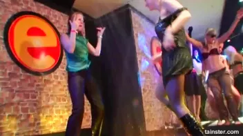 Gash Bash Part 2 - Shower Cam Screencap 33 on sinx.preview.netperv.com