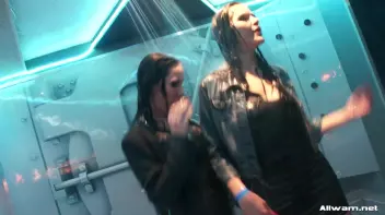 Babes On Wetlook Display Screencap 13 on sinx.preview.netperv.com