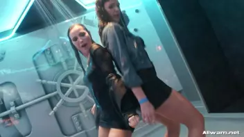 Babes On Wetlook Display Screencap 3 on sinx.preview.netperv.com