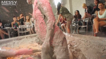 Muddy Wrestling: Jean Dreams Lola vs. Jesica Screencap 89 on sinx.preview.netperv.com