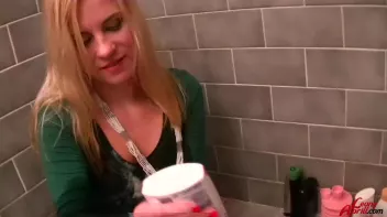 Savoring Every Moment Of Bath Time Screencap 34 on sinx.preview.netperv.com