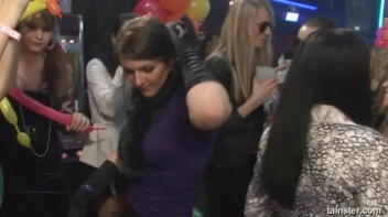 Gash Gamblers Part 2 - Cam 2 Screencap 17 on sinx.preview.netperv.com