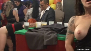 Gash Gamblers Part 2 - Cam 2 Screencap 28 on sinx.preview.netperv.com