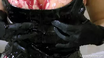 Designer Chick Shreds and Messes Screencap 66 on sinx.preview.netperv.com