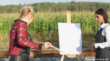 Outdoor Painting Session Turns Messy Quick Screencap 6 on sinx.preview.netperv.com