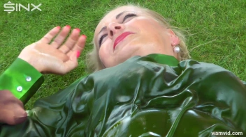 Bossy girls coach covered in oil Screencap 35 on sinx.preview.netperv.com