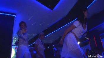 White Sensation Part 3 - Cam 4 Screencap 42 on sinx.preview.netperv.com