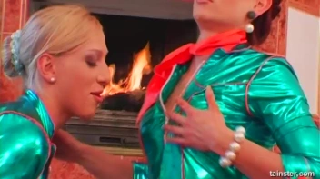 Hot and Sloppy Saphic Love Screencap 16 on sinx.preview.netperv.com