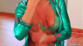 Hot and Sloppy Saphic Love Screencap 46 on sinx.preview.netperv.com