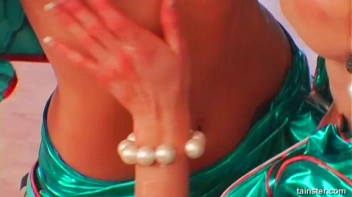 Hot and Sloppy Saphic Love Screencap 48 on sinx.preview.netperv.com