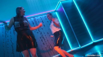 You See Me I Be Wet, Wet, Wet, Wet, Wet... Screencap 71 on sinx.preview.netperv.com