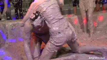 Dirty Duo Turns Into Mud Brawl Screencap 63 on sinx.preview.netperv.com