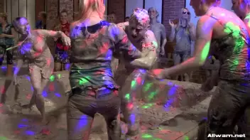 Dirty Duo Turns Into Mud Brawl Screencap 67 on sinx.preview.netperv.com