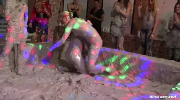 Dirty Duo Turns Into Mud Brawl Screencap 19 on sinx.preview.netperv.com